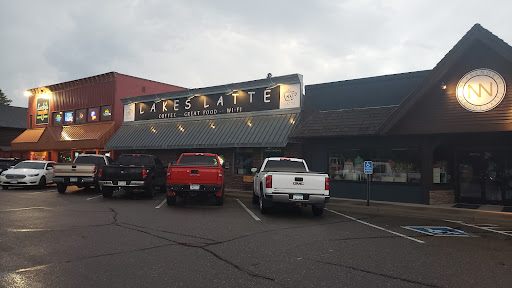 Lucky's Tavern